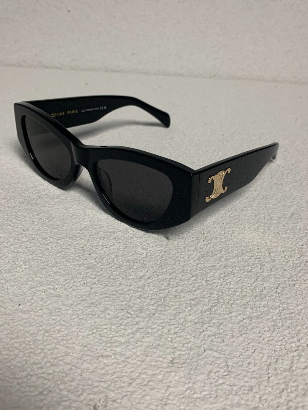 Celine Triomphe Sunglasses CL40308U - Picture 2 of 6
